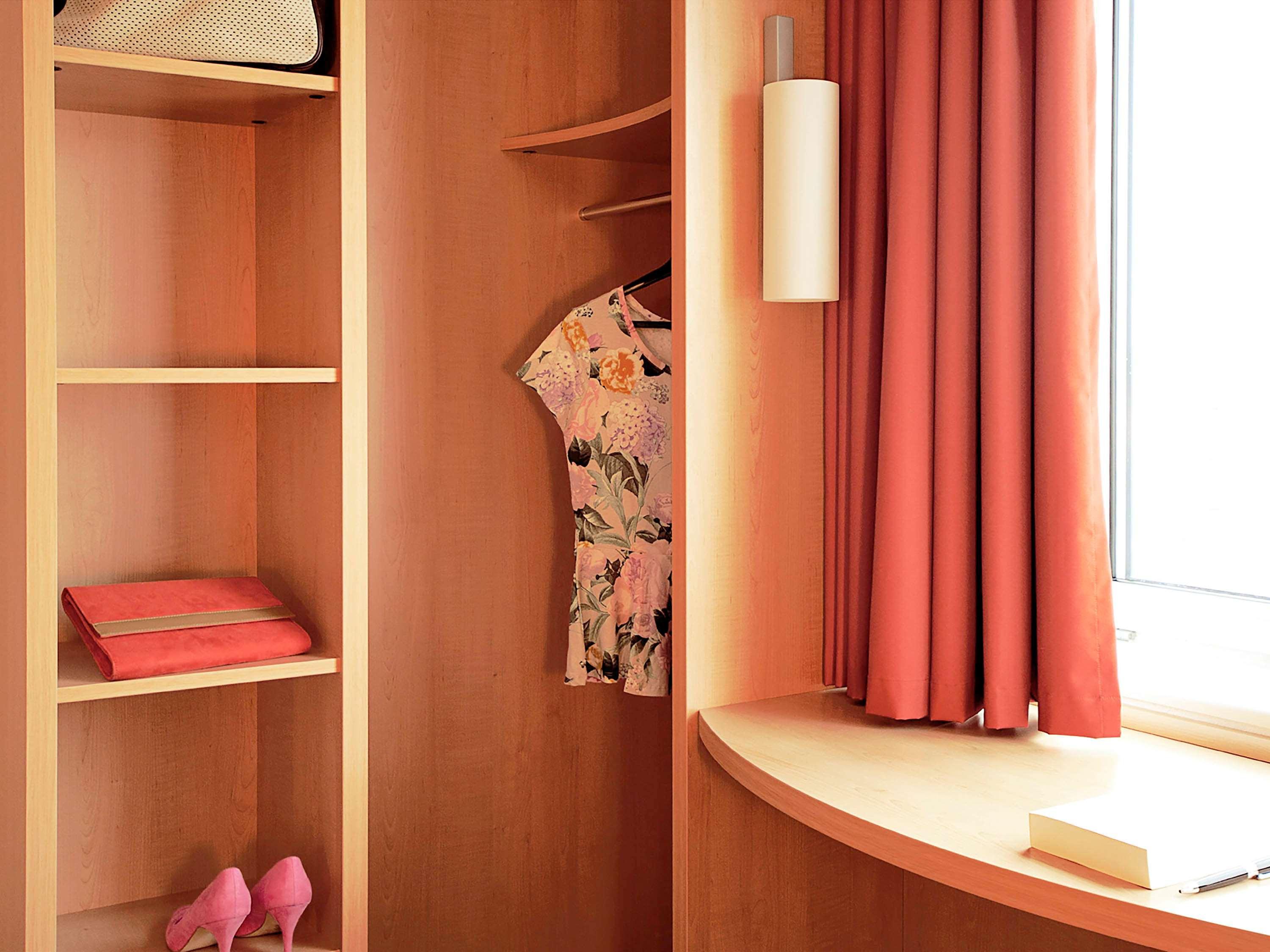 Ibis 3*